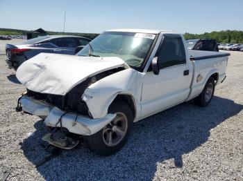  Salvage Chevrolet S-10