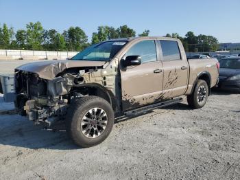  Salvage Nissan Titan