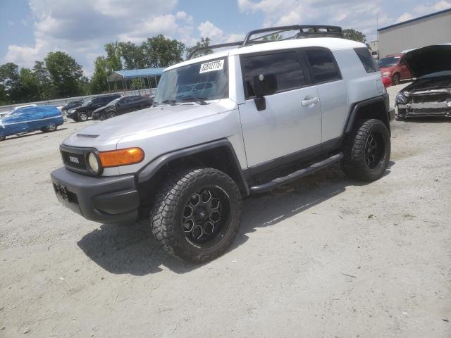 Salvage Toyota FJ Cruiser