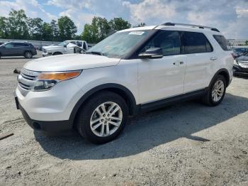 Salvage Ford Explorer