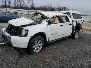  Salvage Nissan Titan