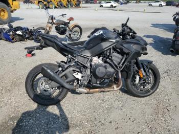  Salvage Kawasaki Zr1000 K