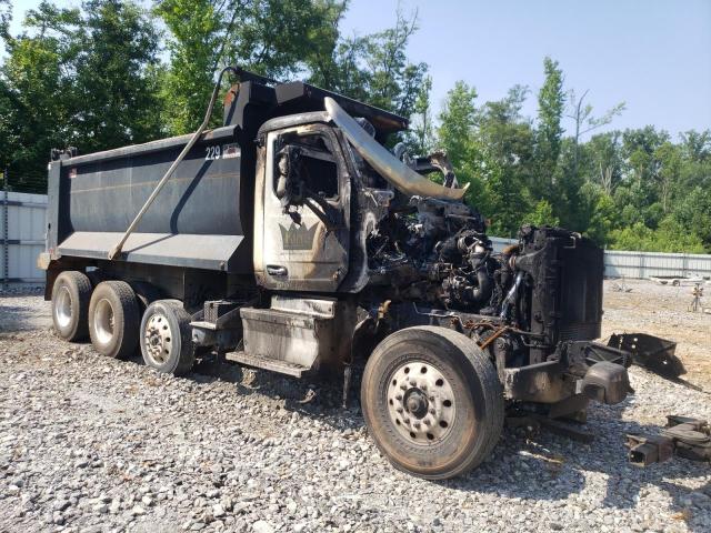  Salvage Peterbilt 567
