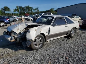  Salvage Ford Mustang