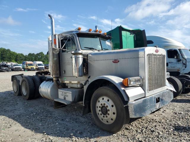  Salvage Peterbilt 379