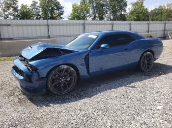  Salvage Dodge Challenger