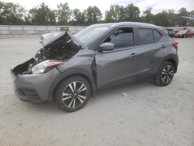  Salvage Nissan Kicks