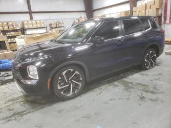  Salvage Mitsubishi Outlander