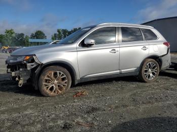  Salvage Mitsubishi Outlander