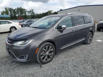  Salvage Chrysler Pacifica