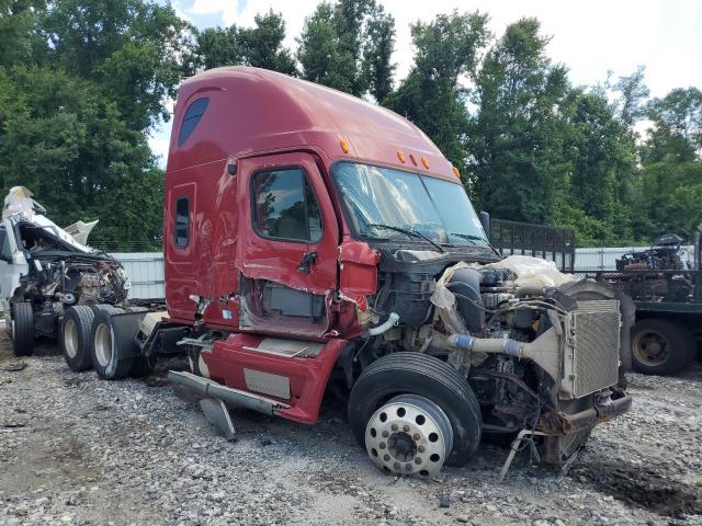  Salvage Freightliner Cascadia 1