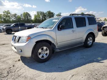 Salvage Nissan Pathfinder