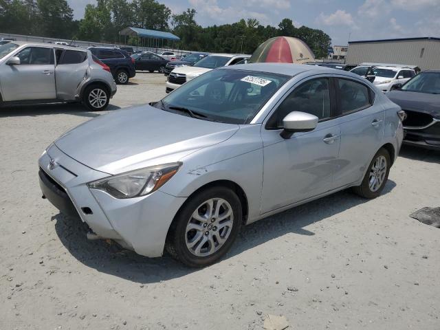  Salvage Toyota Yaris