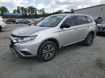  Salvage Mitsubishi Outlander
