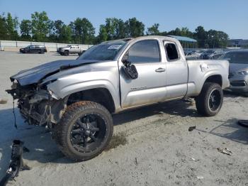  Salvage Toyota Tacoma
