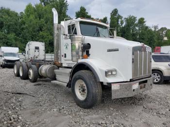  Salvage Kenworth Constructi