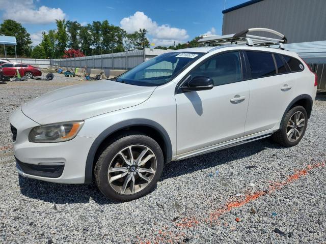  Salvage Volvo V60