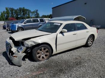  Salvage Chrysler 300