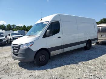  Salvage Mercedes-Benz Sprinter