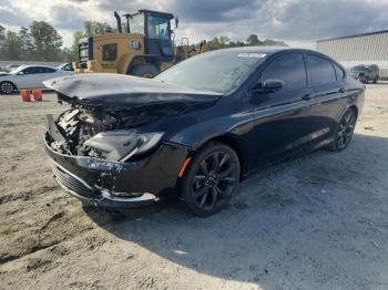  Salvage Chrysler 200