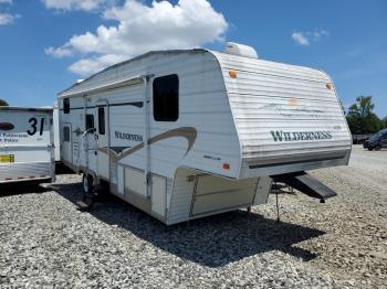  Salvage Wildwood Erness Fifth Wheel