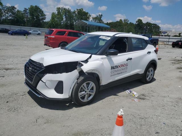  Salvage Nissan Kicks