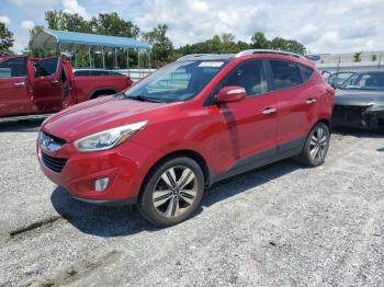 Salvage Hyundai TUCSON