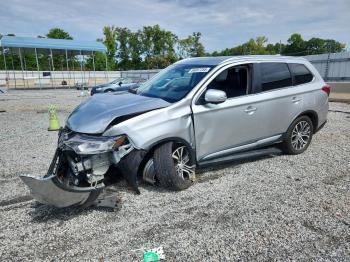  Salvage Mitsubishi Outlander