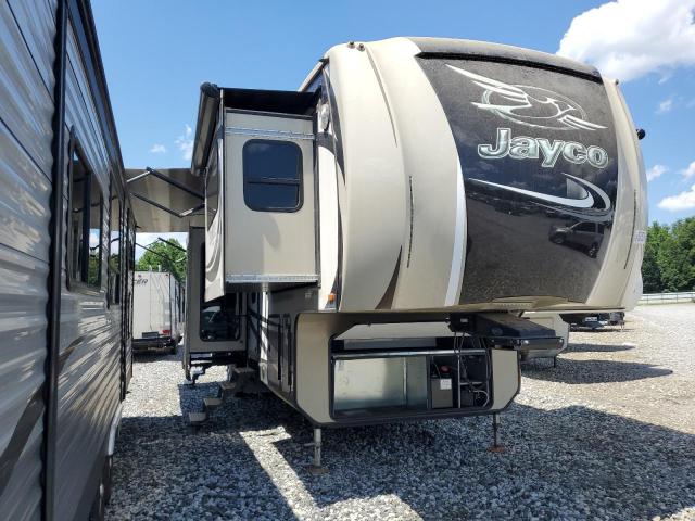  Salvage Jayco Pinnacle