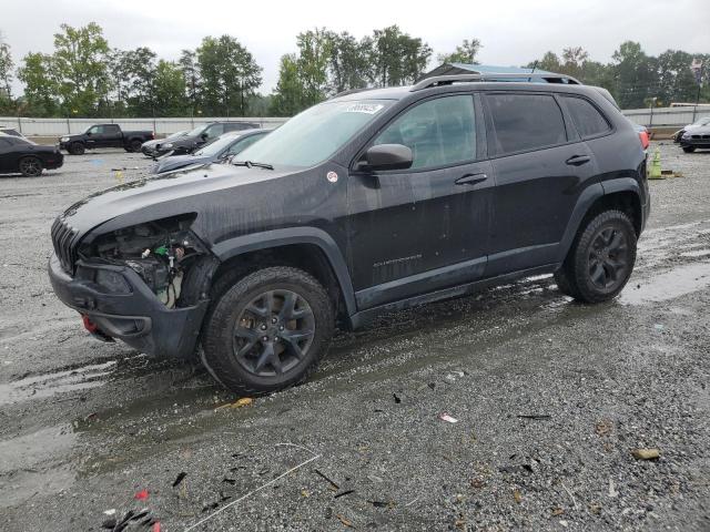  Salvage Jeep Cherokee