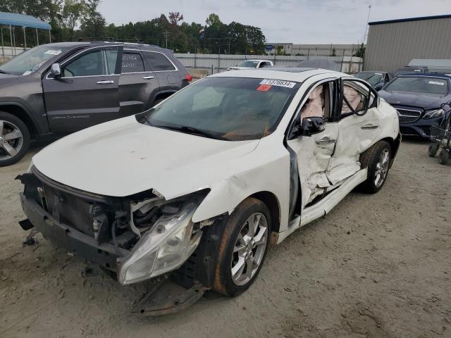  Salvage Nissan Maxima