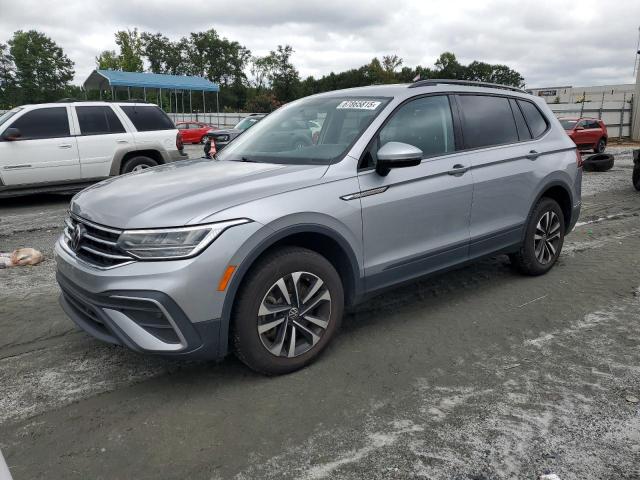  Salvage Volkswagen Tiguan