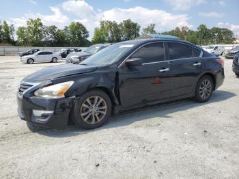  Salvage Nissan Altima