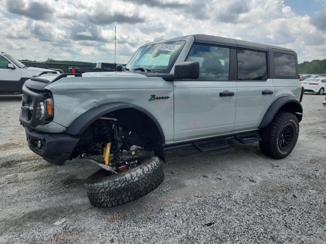  Salvage Ford Bronco