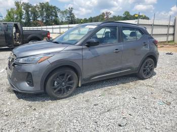  Salvage Nissan Kicks