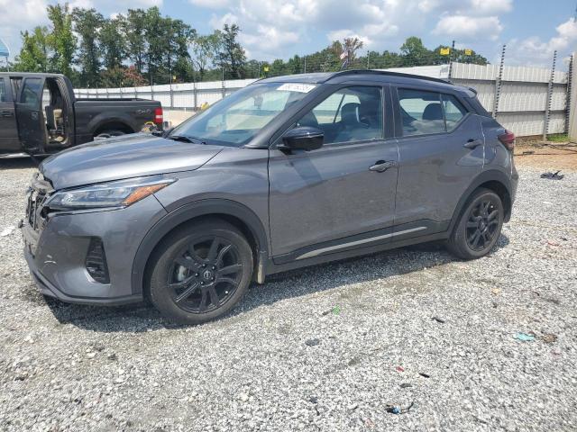  Salvage Nissan Kicks
