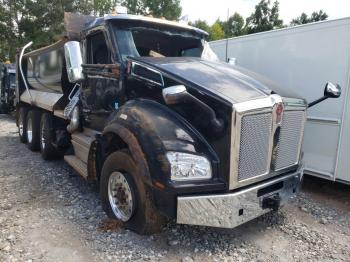  Salvage Kenworth T880