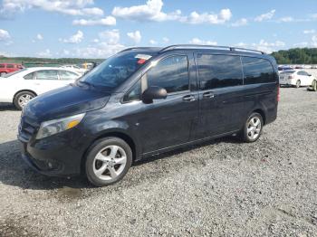  Salvage Mercedes-Benz Metris