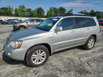  Salvage Toyota Highlander