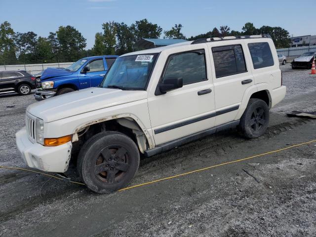  Salvage Jeep Commander