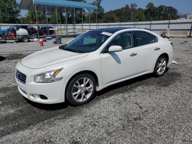  Salvage Nissan Maxima