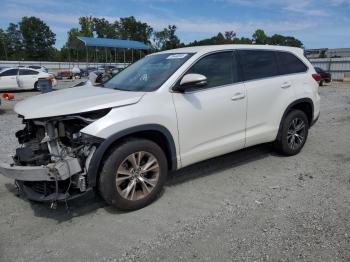  Salvage Toyota Highlander