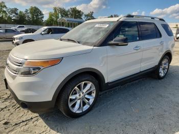  Salvage Ford Explorer