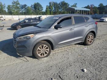  Salvage Hyundai TUCSON