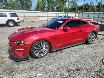  Salvage Ford Mustang