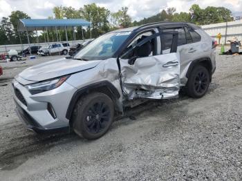  Salvage Toyota RAV4