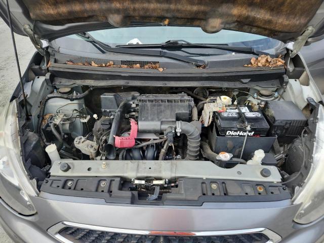 Mitsubishi Mirage Es Image 11