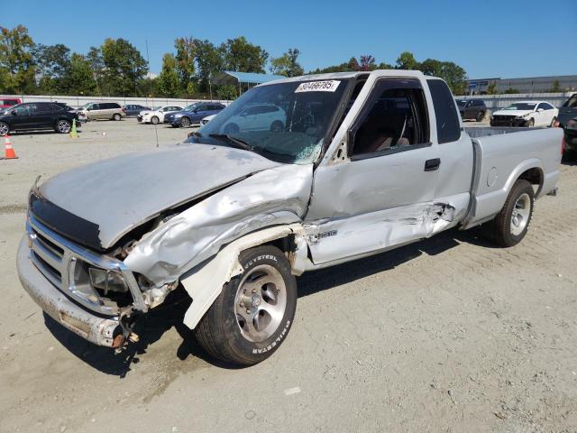  Salvage Chevrolet S-10