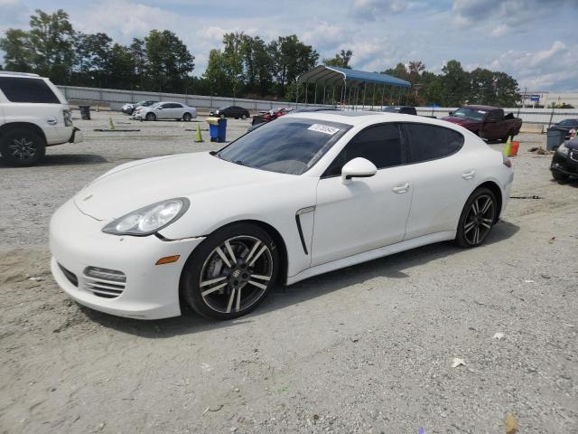  Salvage Porsche Panamera