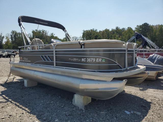  Salvage Sun Tracker Partybarge